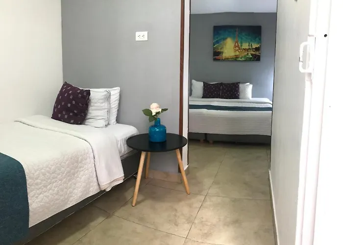Hotel Maceo 55 - Colonial Inn